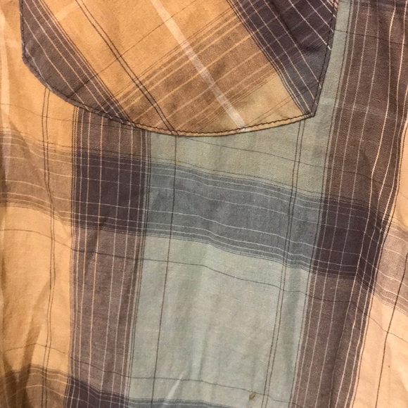 Levi’s plaid button down. - Picture 2 of 4